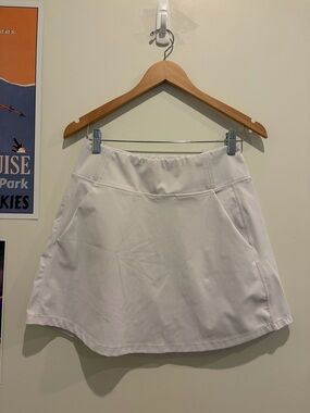Lole White Mini Skort